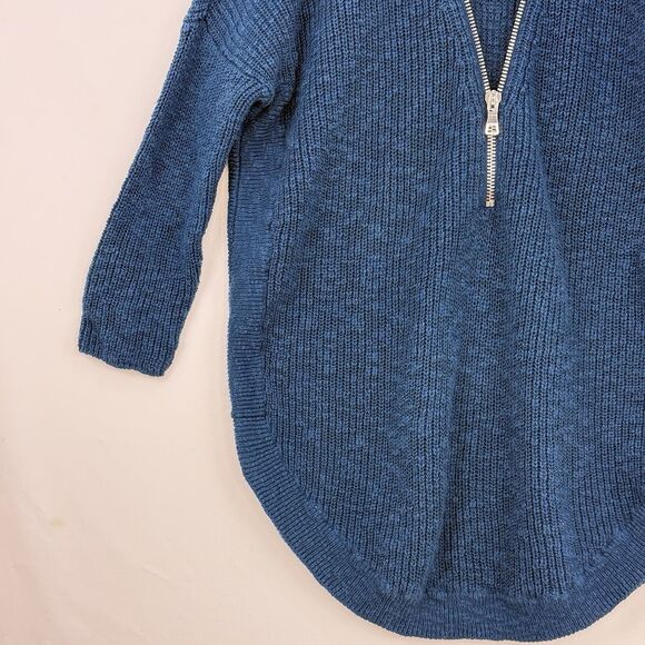 Express Women’s Size SP Blue Half Zip Knit Sweater - Picture 13 of 16